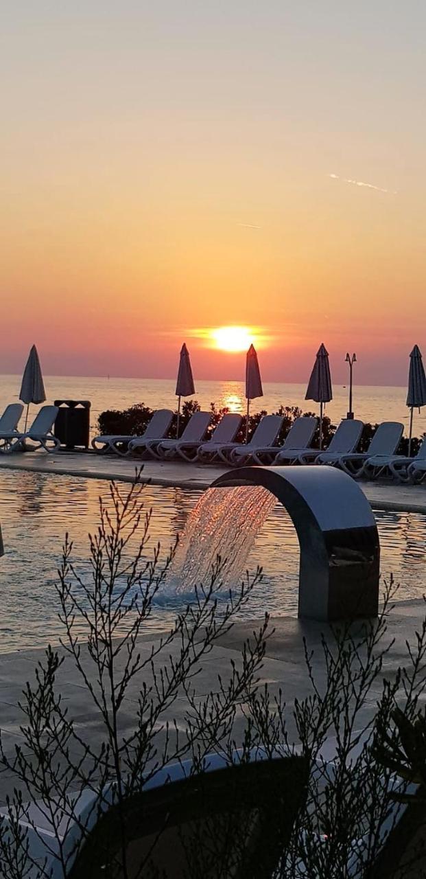 Boutique Camping Materada Beach Пореч Экстерьер фото