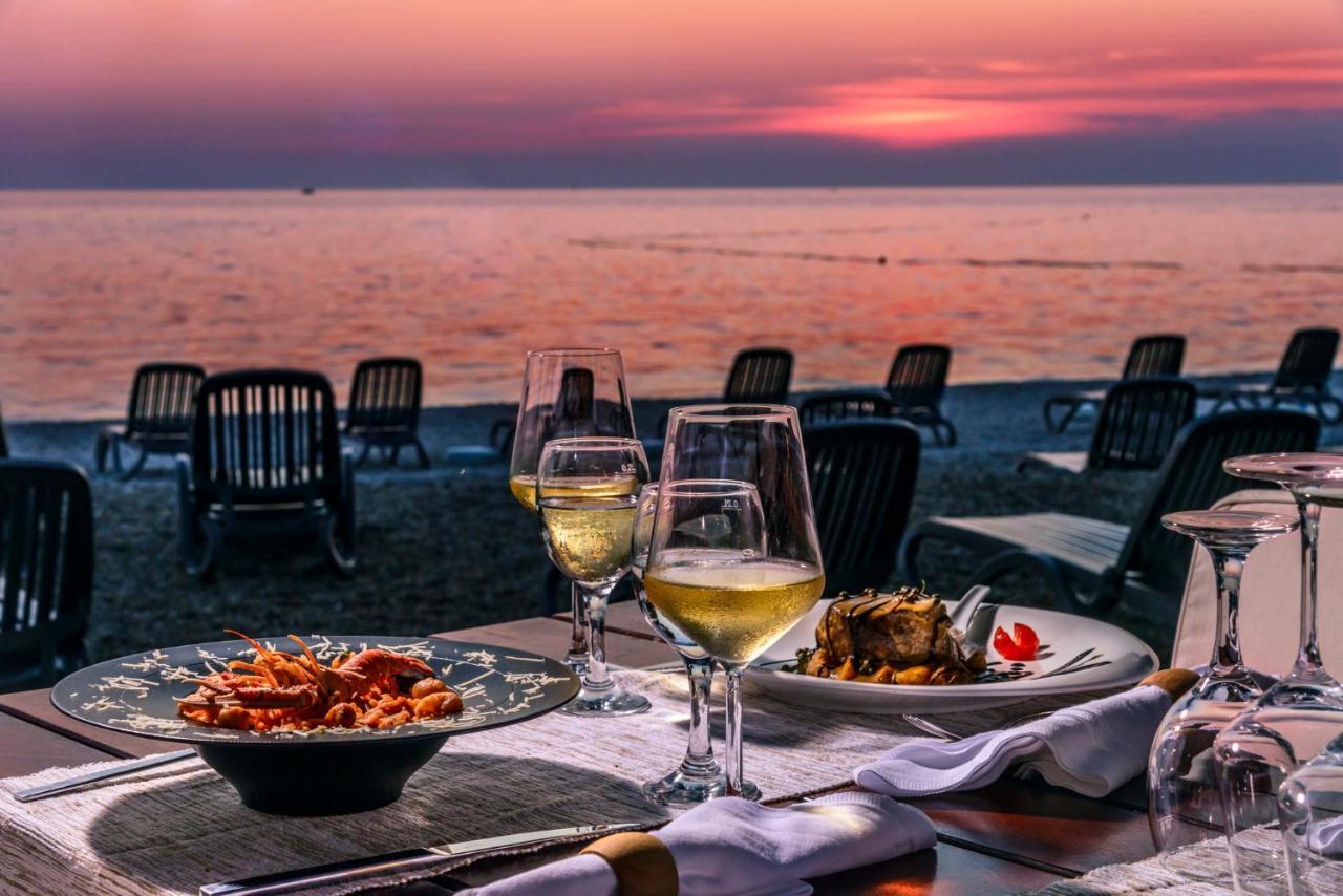 Boutique Camping Materada Beach Пореч Экстерьер фото